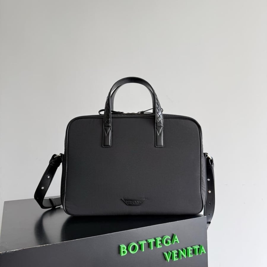 شنطة بوتيغا Crossroad Briefcase Bottega