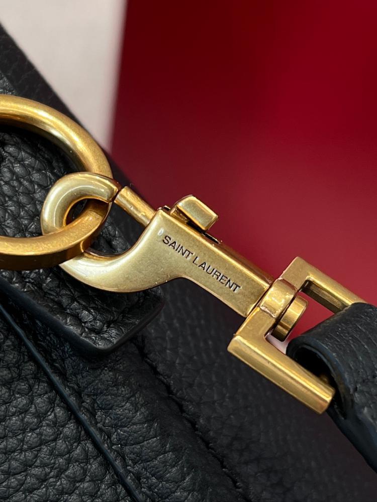 شنطة سان لوران Bucket Saint Laurent