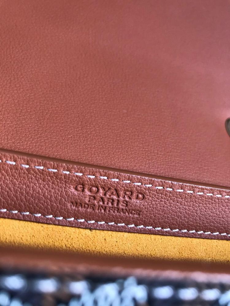 شنطة جويارد  233 bag  مقاس 25cm