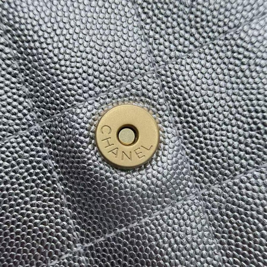 شنطة شانيل hopo bag 30cm ch