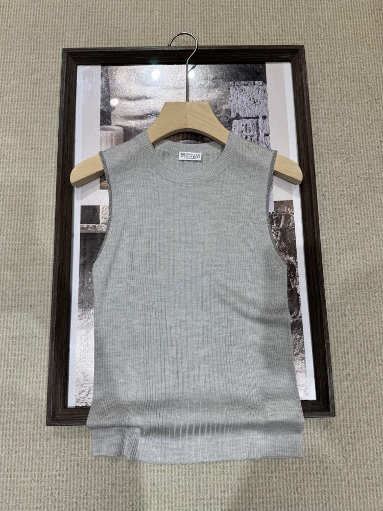 توب Brunello cucinelli