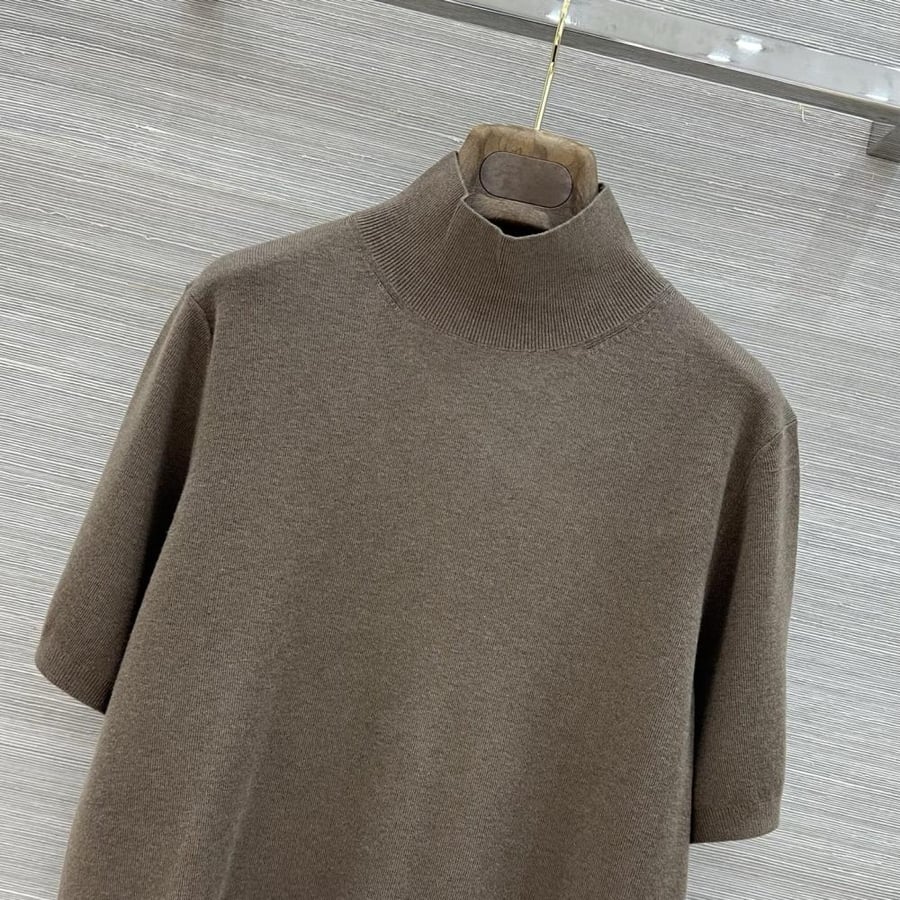 طقم Brunello cucinelli