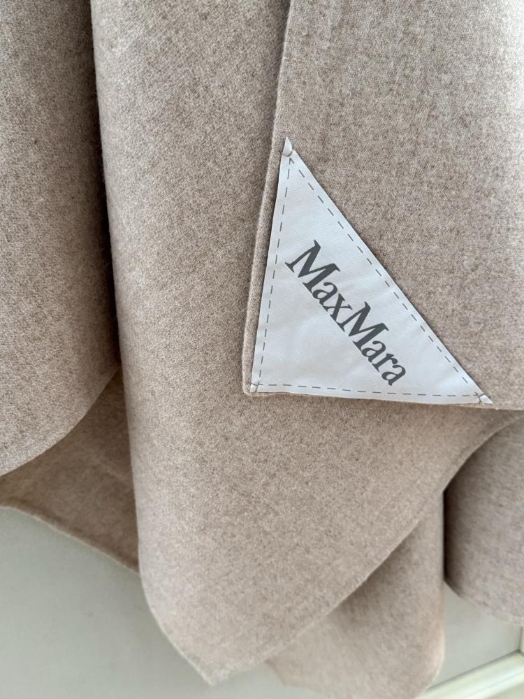 كاب Maxmara