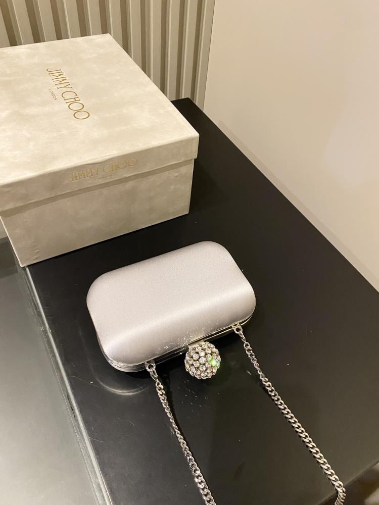 شنطة جيمي تشو JIMMY CHOO