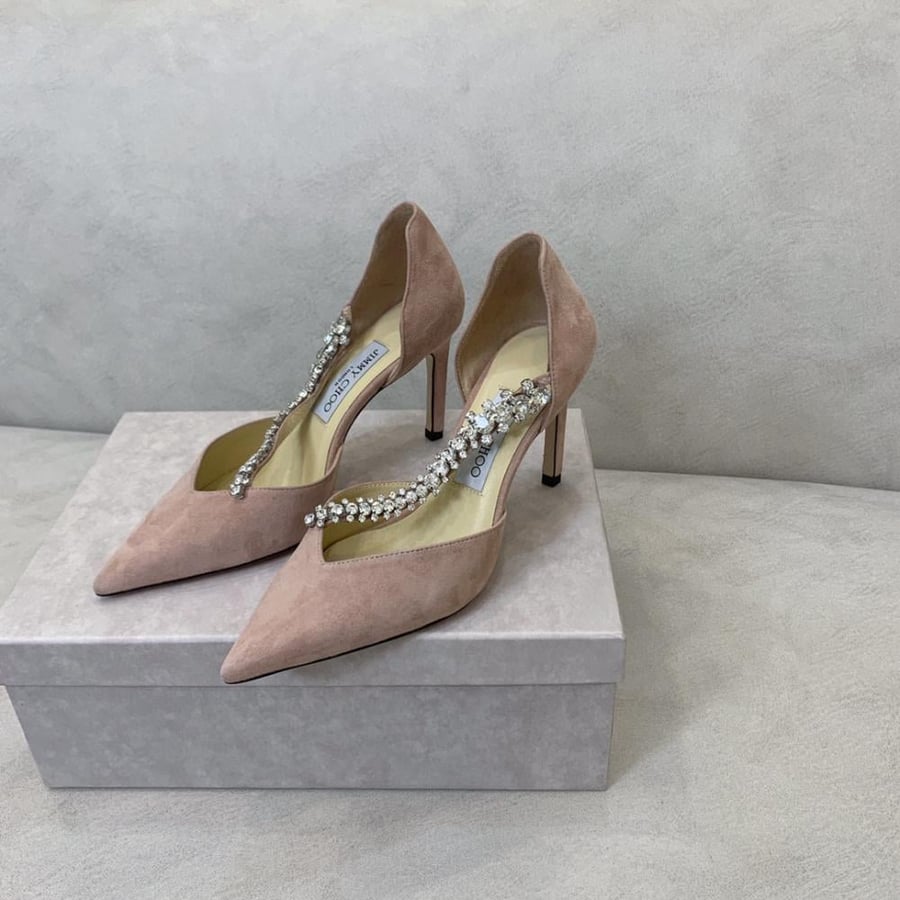 Jimmy Shoe heel