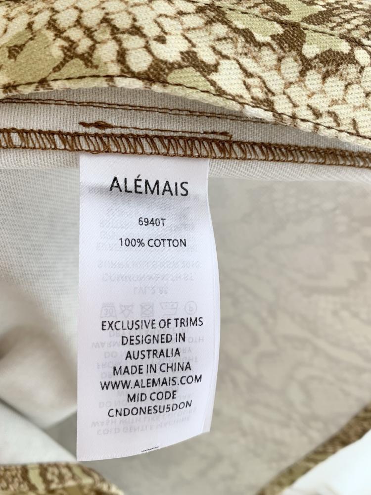طقم Alem