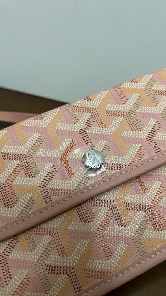 شنطة جويارد مقاس 47 Goyard