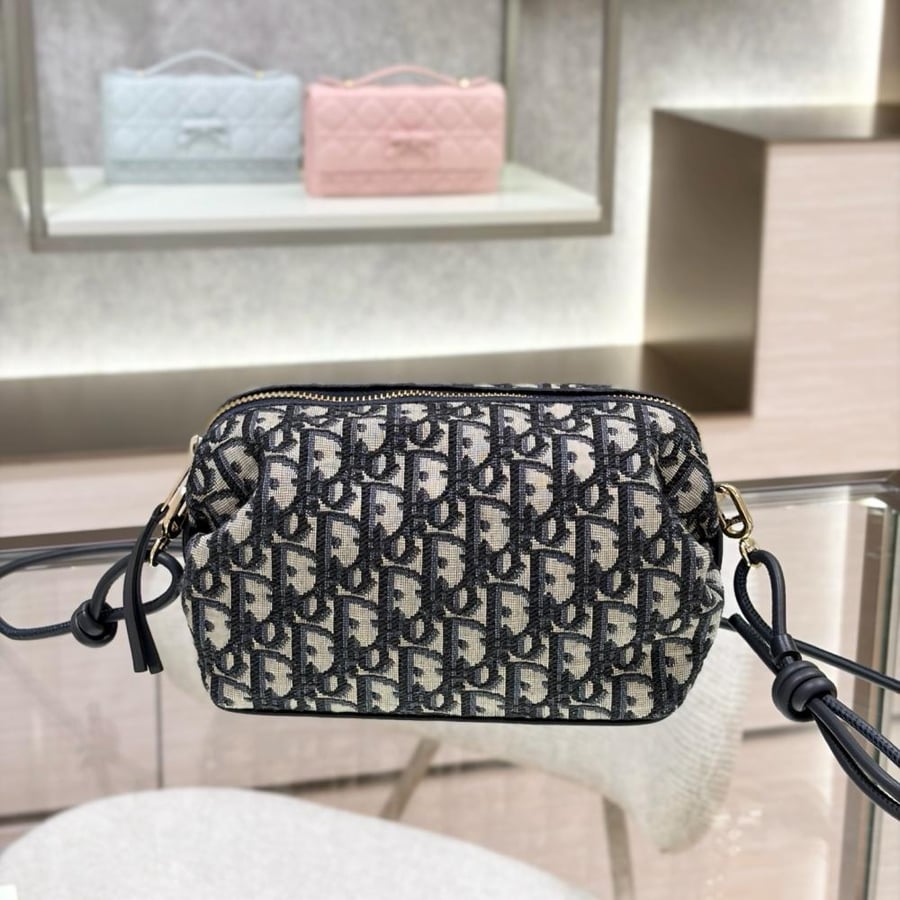 شنطة ديور Dior