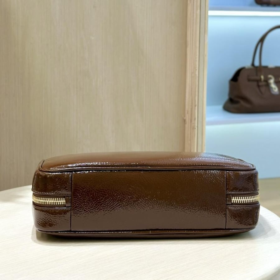 شنطة ميو ميو Small Beau Patent Leather Miumiu مقاس 28 cm