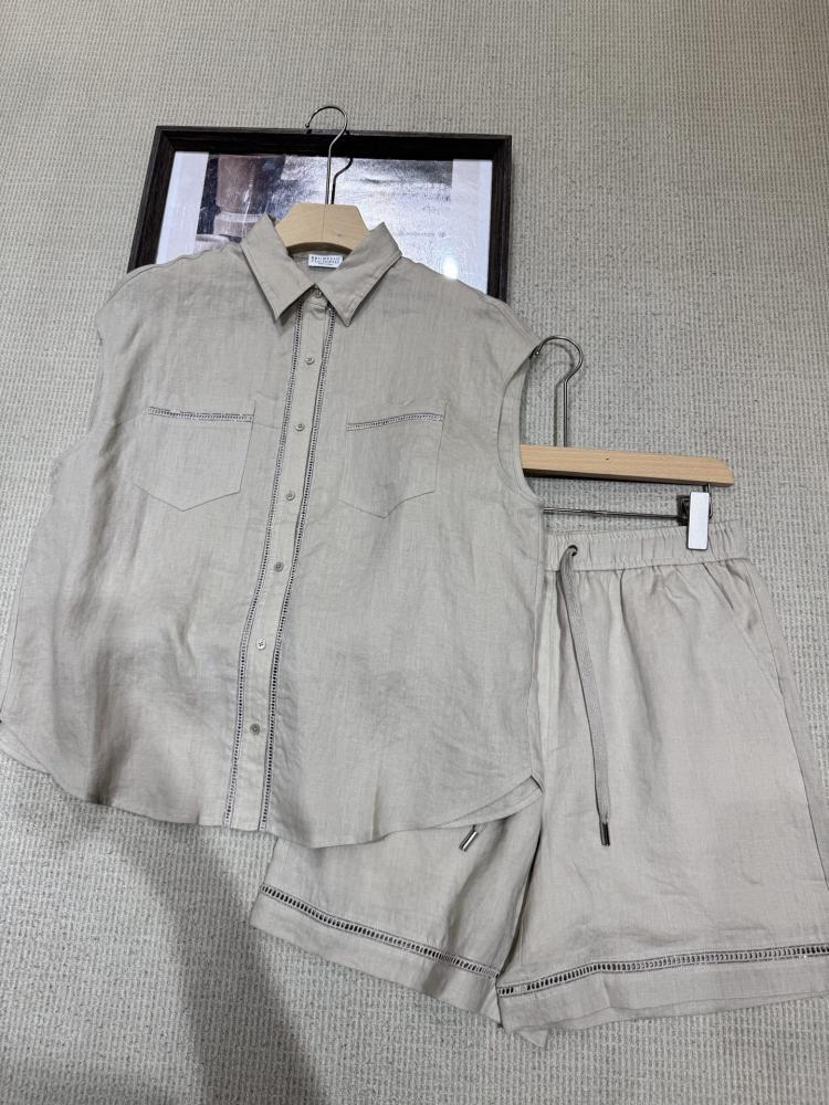 طقم Brunello cucinelli