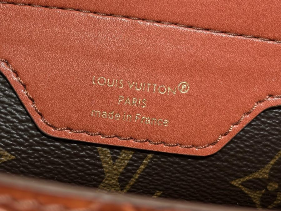شنطة لويس فيتون Louis Vuitto
