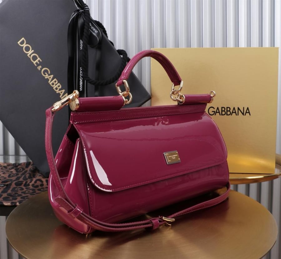 شنطة دولتشي اند غابانا Elongated Sicily handbag