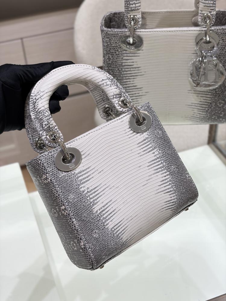 شنطة ديور Lizard Lady  مقاس 17cm