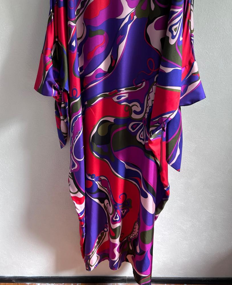 فستان Pucci.