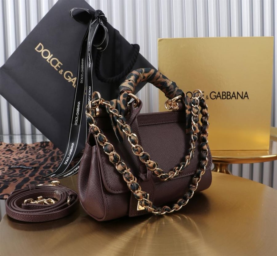 شنطة دولتشي اند غابانا  Small Sicily handbag