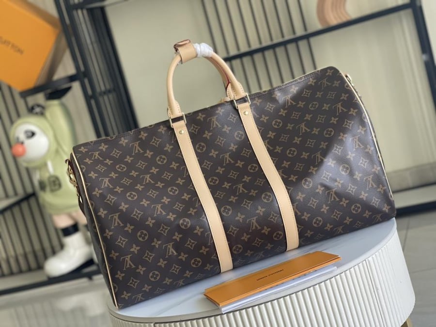 شنطة لويس فيتون Louis Vuitto