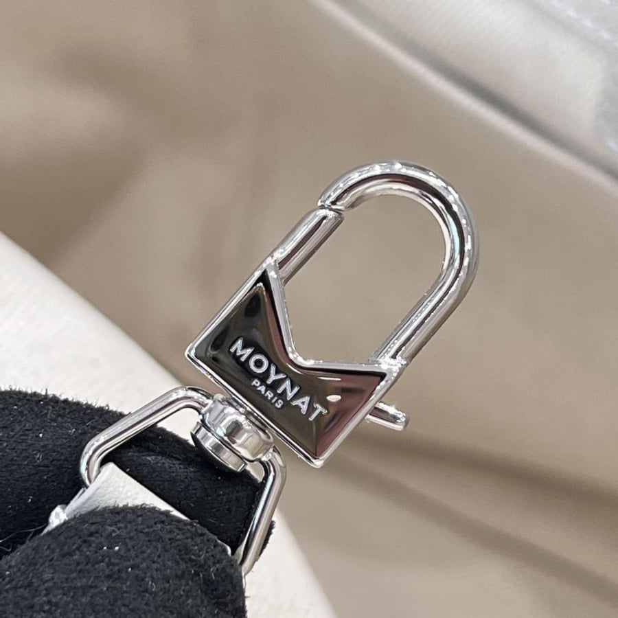 شنطة Moynat Canvas