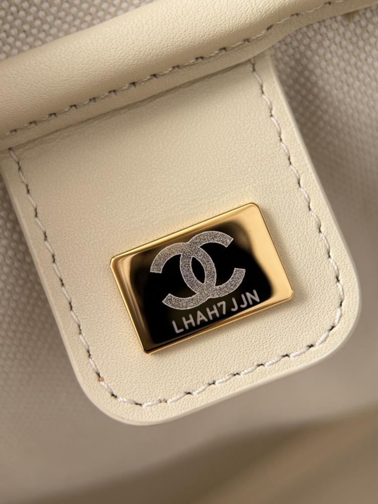 شنطة شانيل chanel