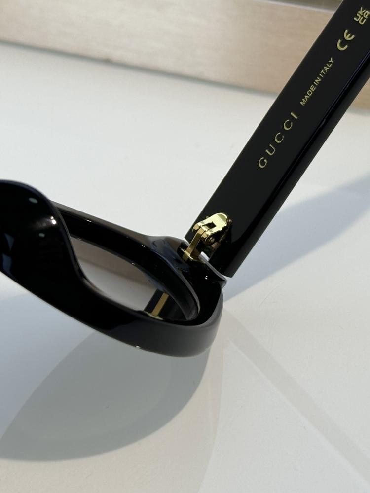 نظارة غوتشي