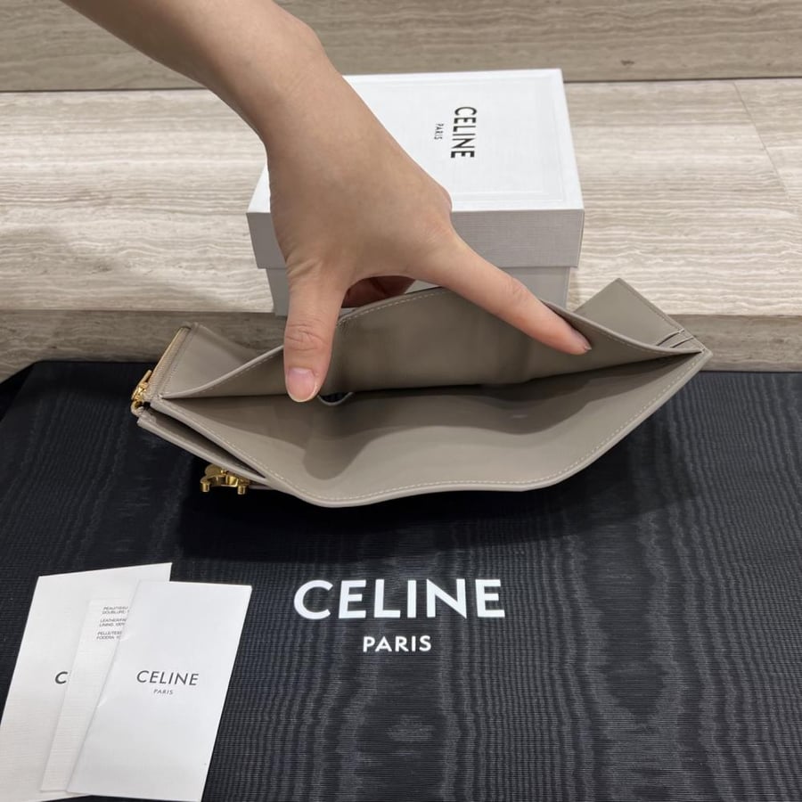 محفظة سيلين CELINE