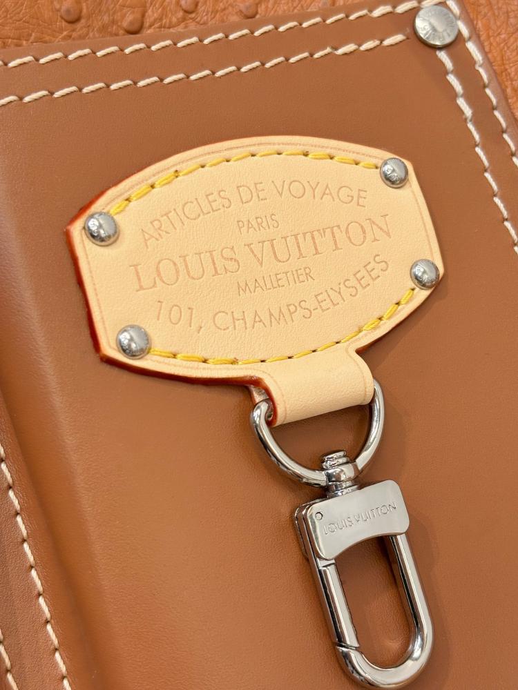 شنطة لويس فيتون Louis Vuitto