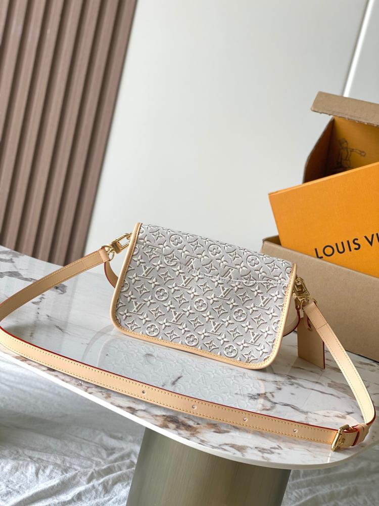 شنطة لويس فيتون Louis Vuitto