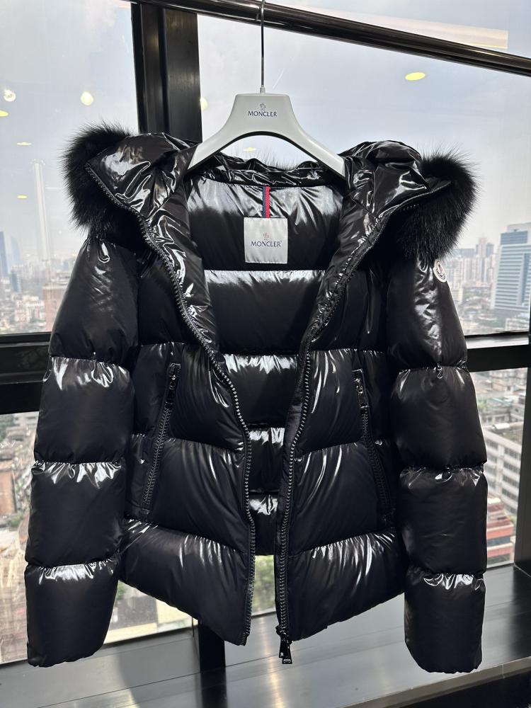 جاكيت54 Moncler