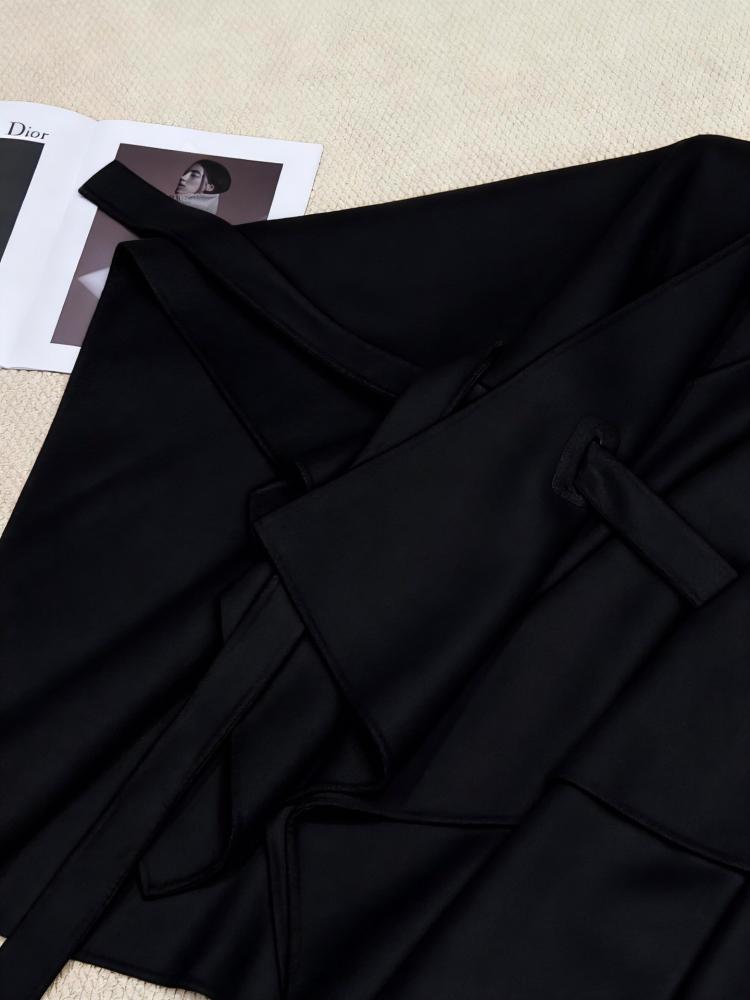 كاب MaxMara