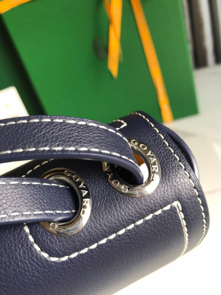 شنطة جويارد  233 bag  مقاس 25cm