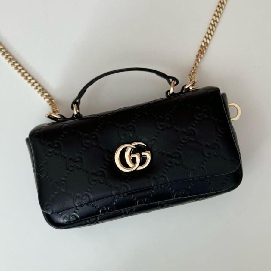 شنطة غوتشي
