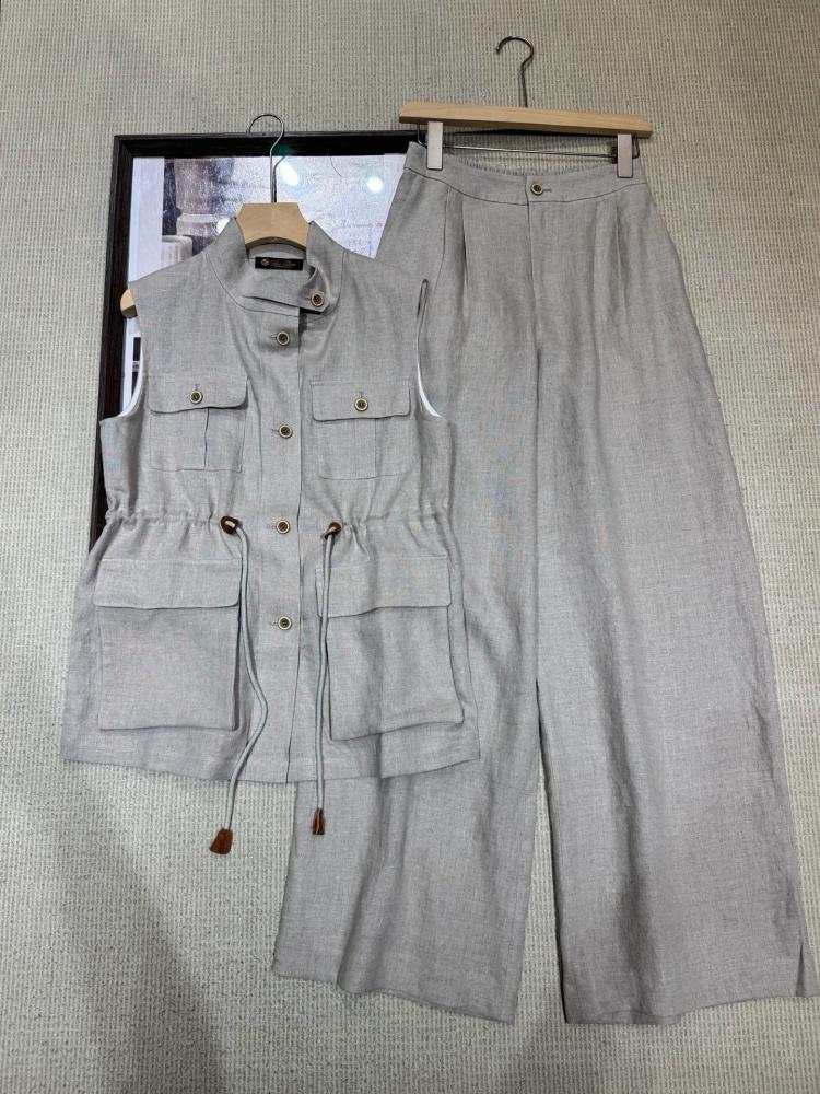 طقم Brunello cucinelli