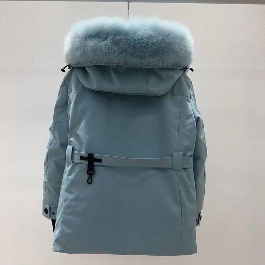 جاكيت Moncler
