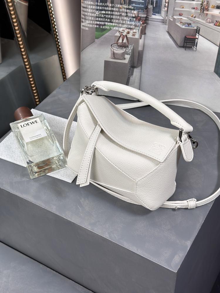 Loewe Puzzle Edge Mini bag