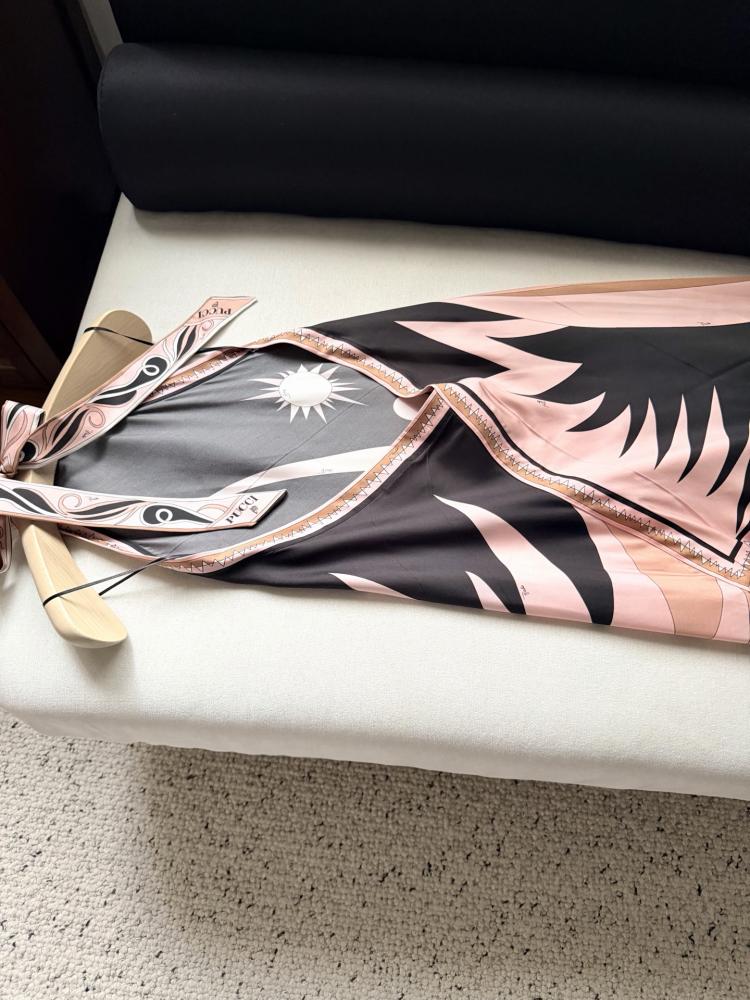 فستان Pucci