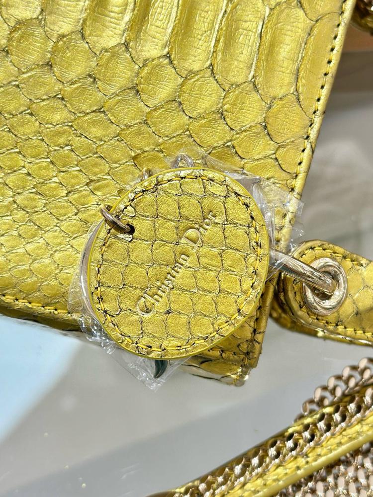 شنطة ديور Snakeskin Dior