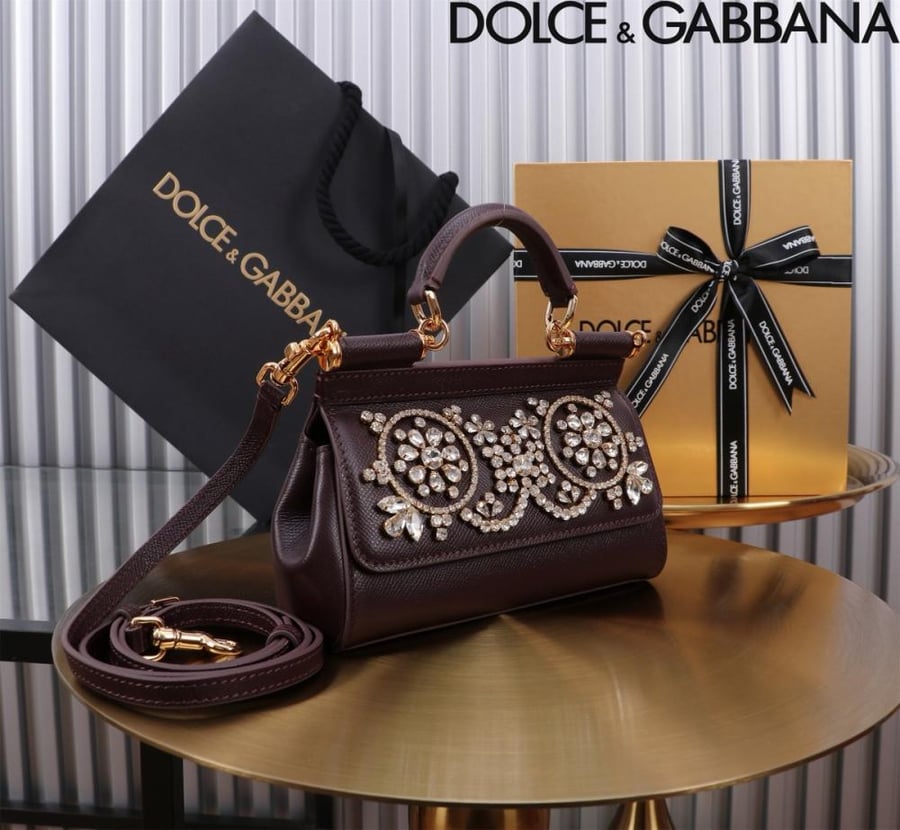 شنطة دولتشي اند غابانا Small Sicily handbag