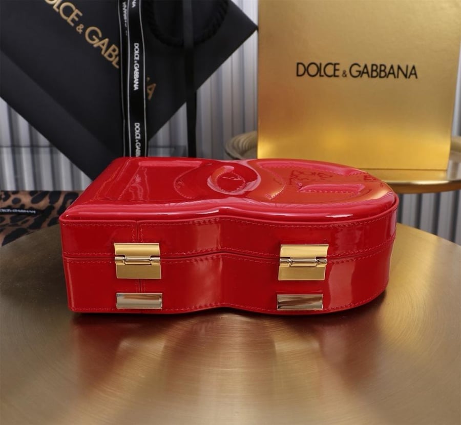 شنطة دولتشي اند غابانا DG Logo Bag box handbag