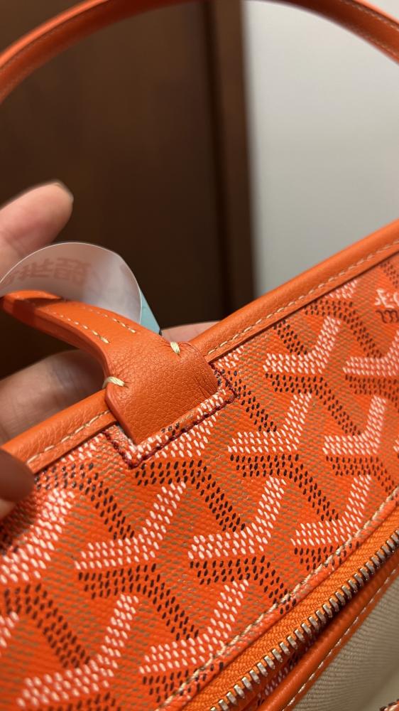 شنطة جويارد large Artois Goyard