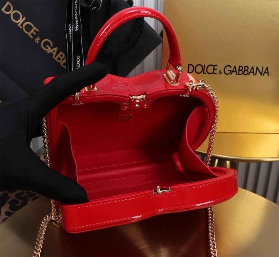 شنطة دولتشي اند غابانا DG Logo Bag box handbag
