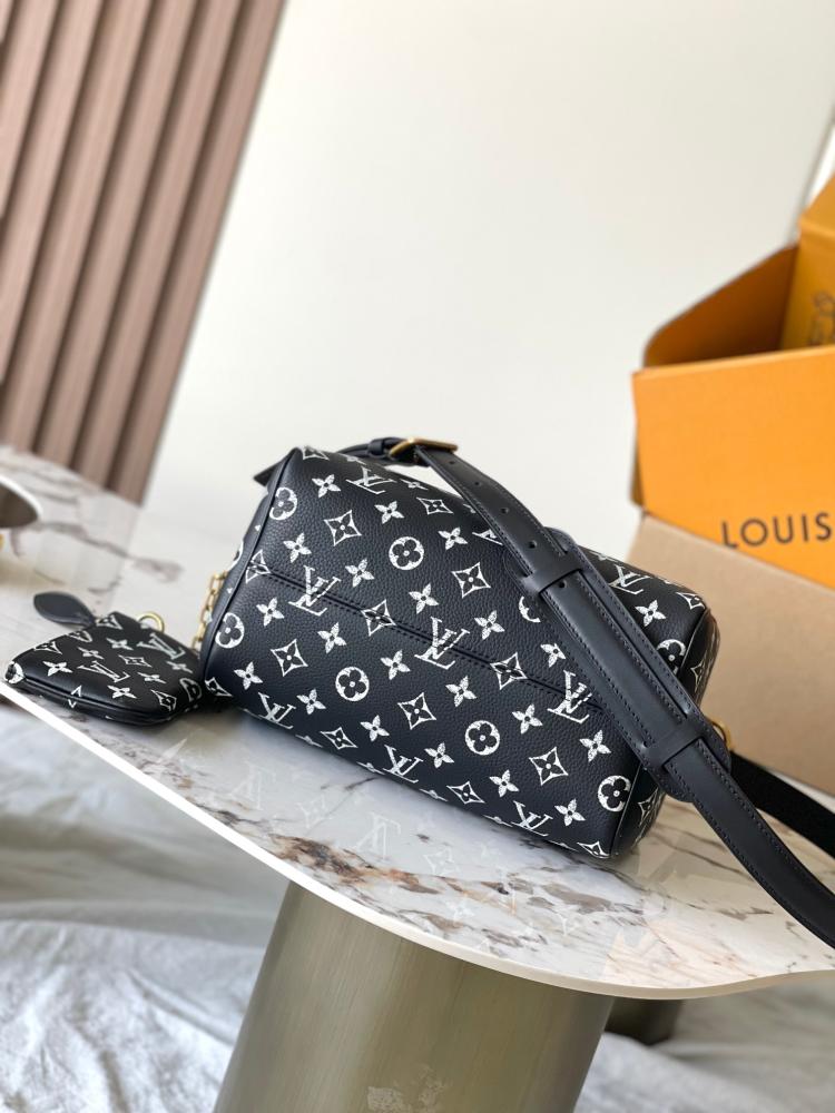 شنطة لويس فيتون Louis Vuitto