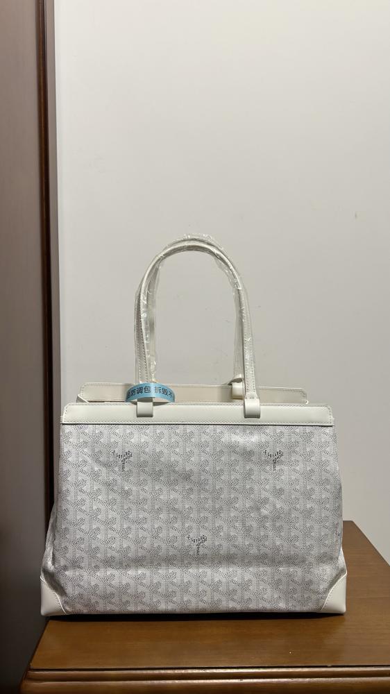 شنطة جويارد Bellchass Goyard