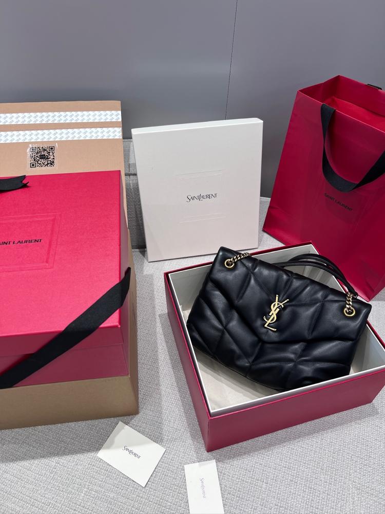 شنطة سان لوران Puffer Saint Laurent