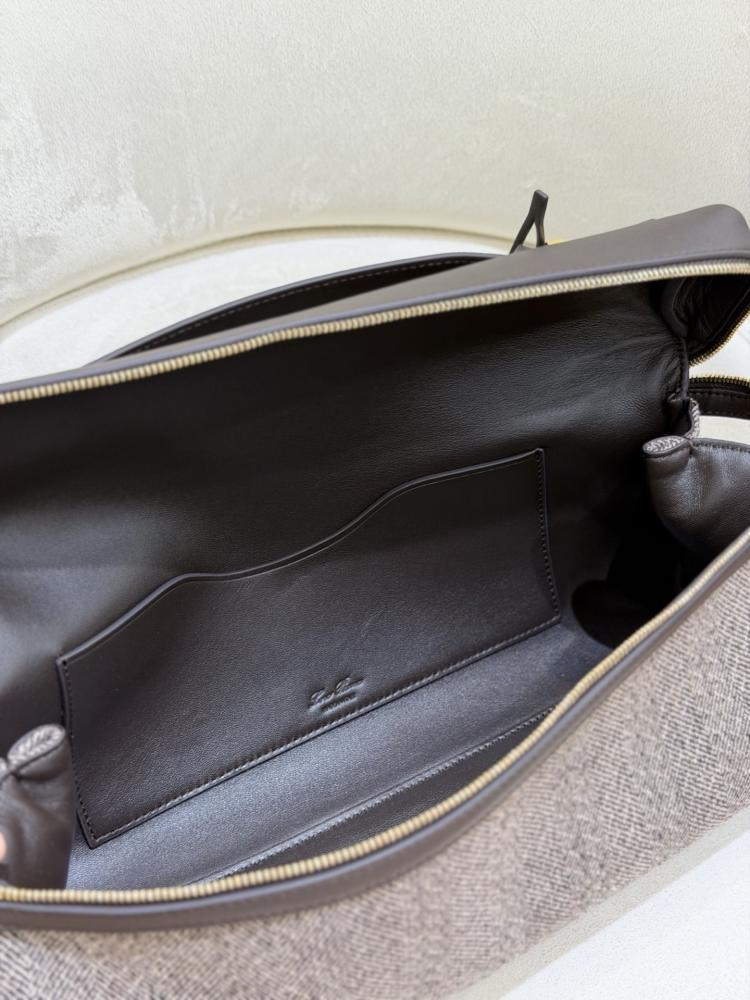 شنطة لورو بيانا Extra Softy Lora piana مقاس 33 cm