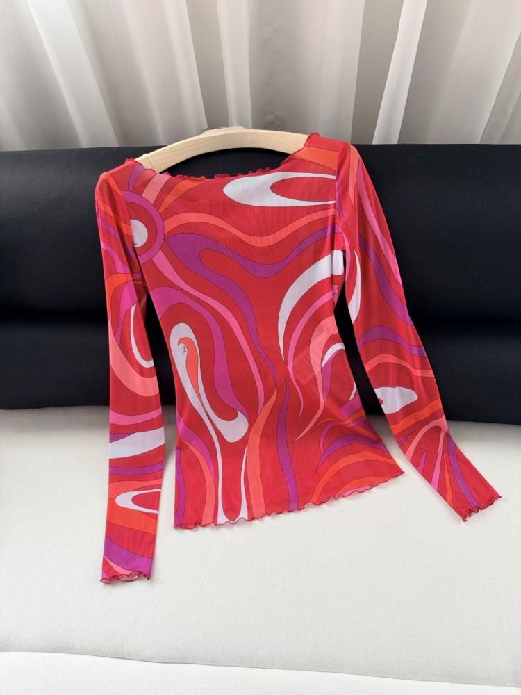 توب Pucci