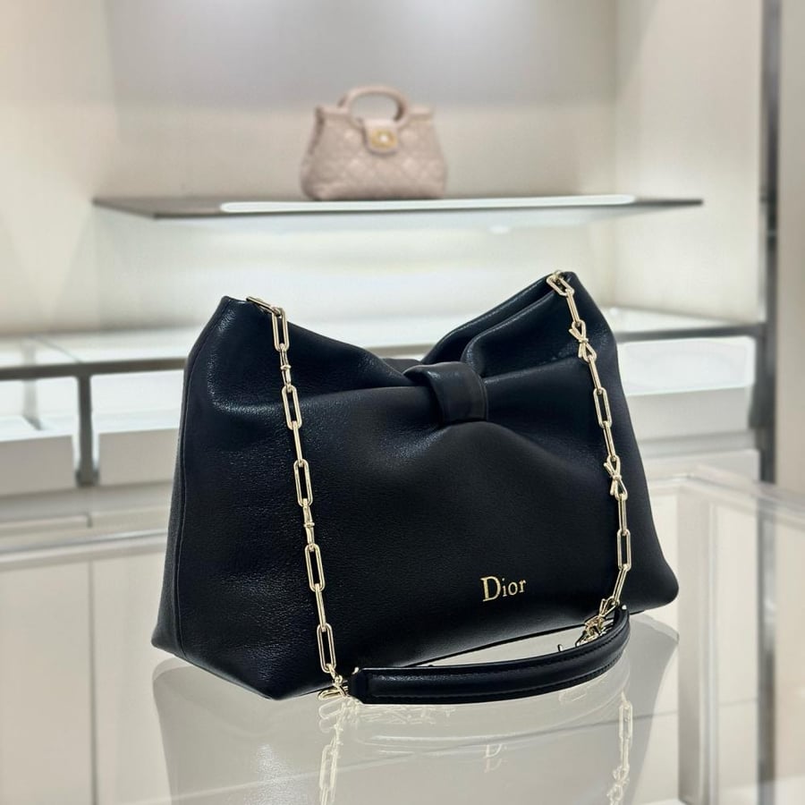 شنطة ديور Doir