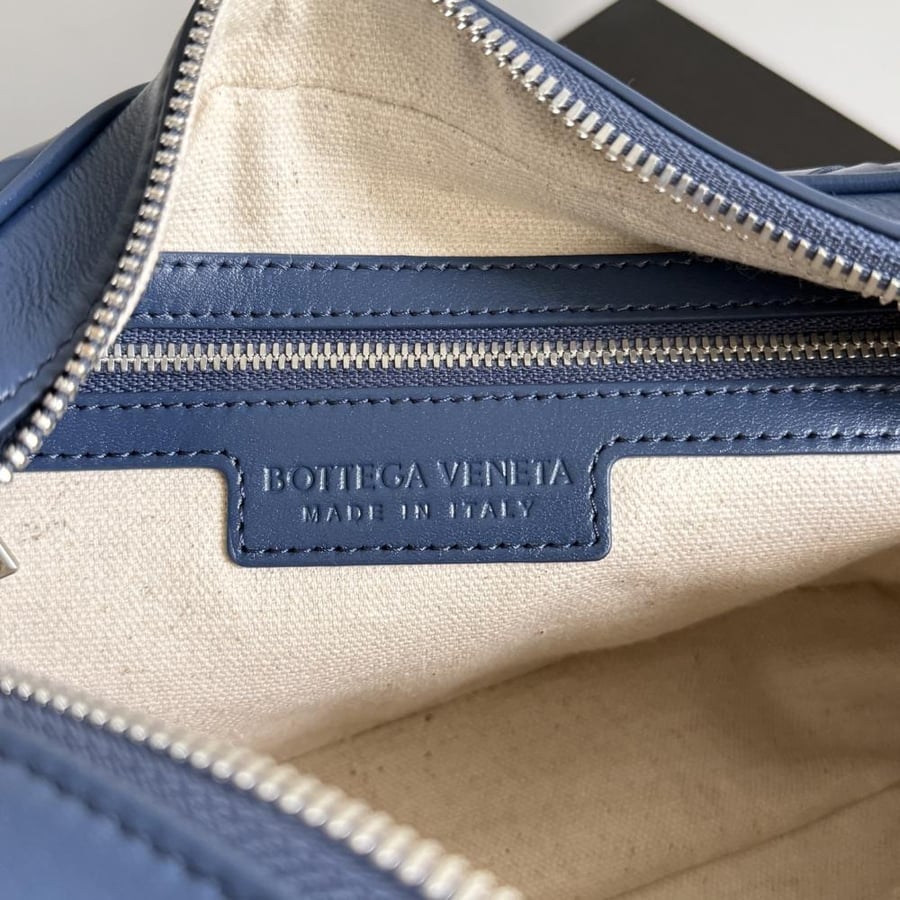 شنطة بوتيغا Camera Bag Bottega