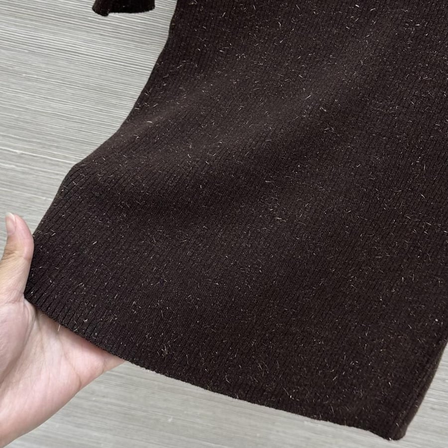 توب Brunello cucinelli