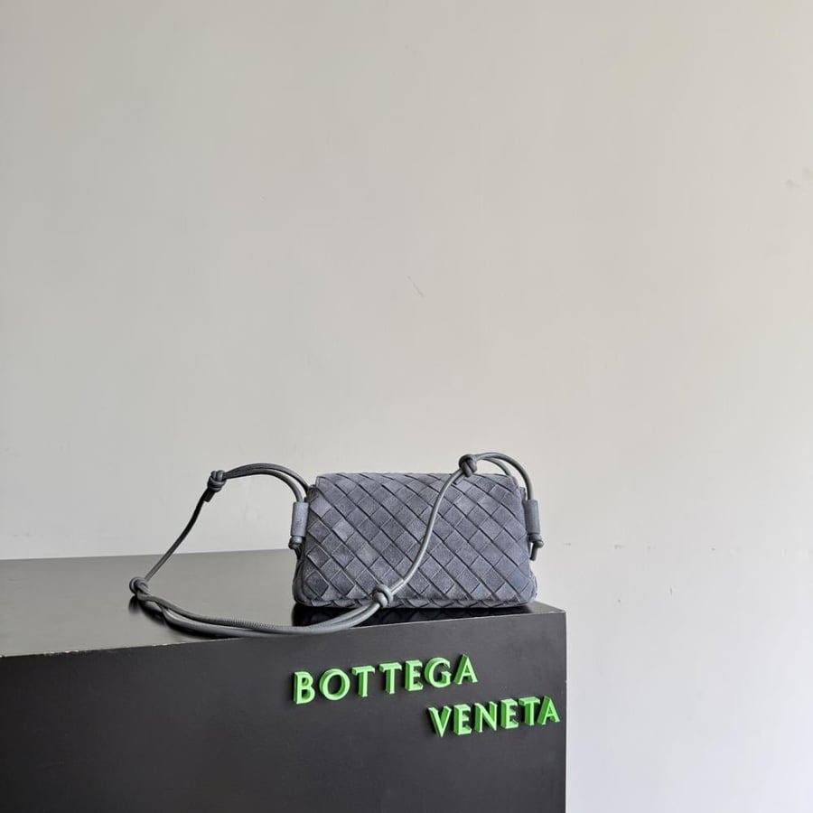 شنطة بوتيغا Nutturno Bottega