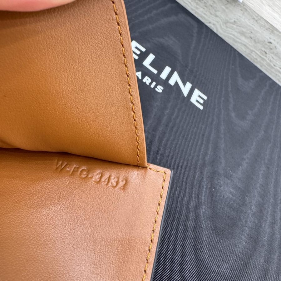 محفظة كارد هولدر سيلين CELINE