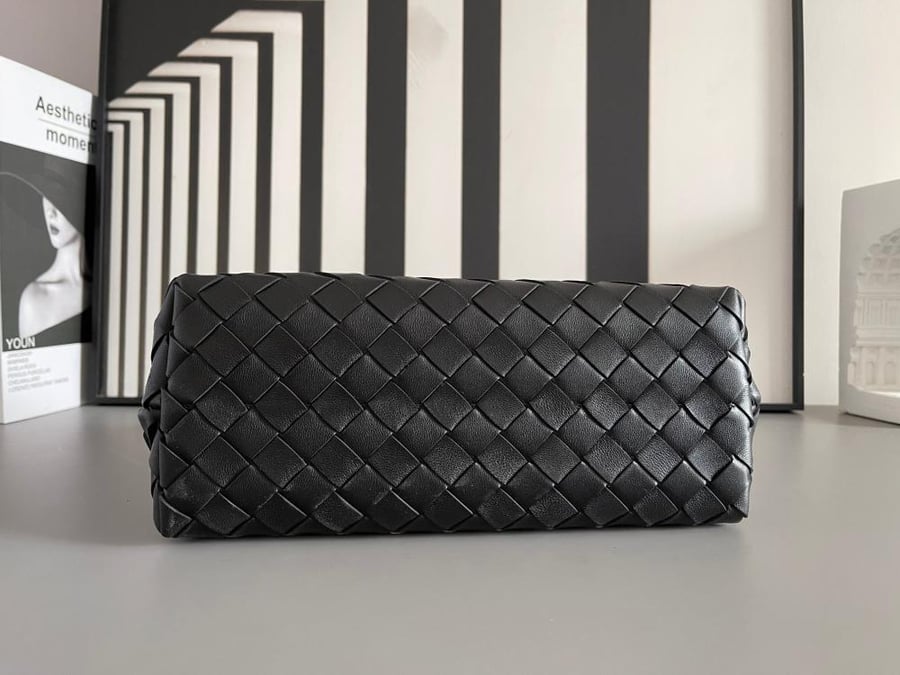 شنطة بوتيغا Andiamo Bottega مقاس 25